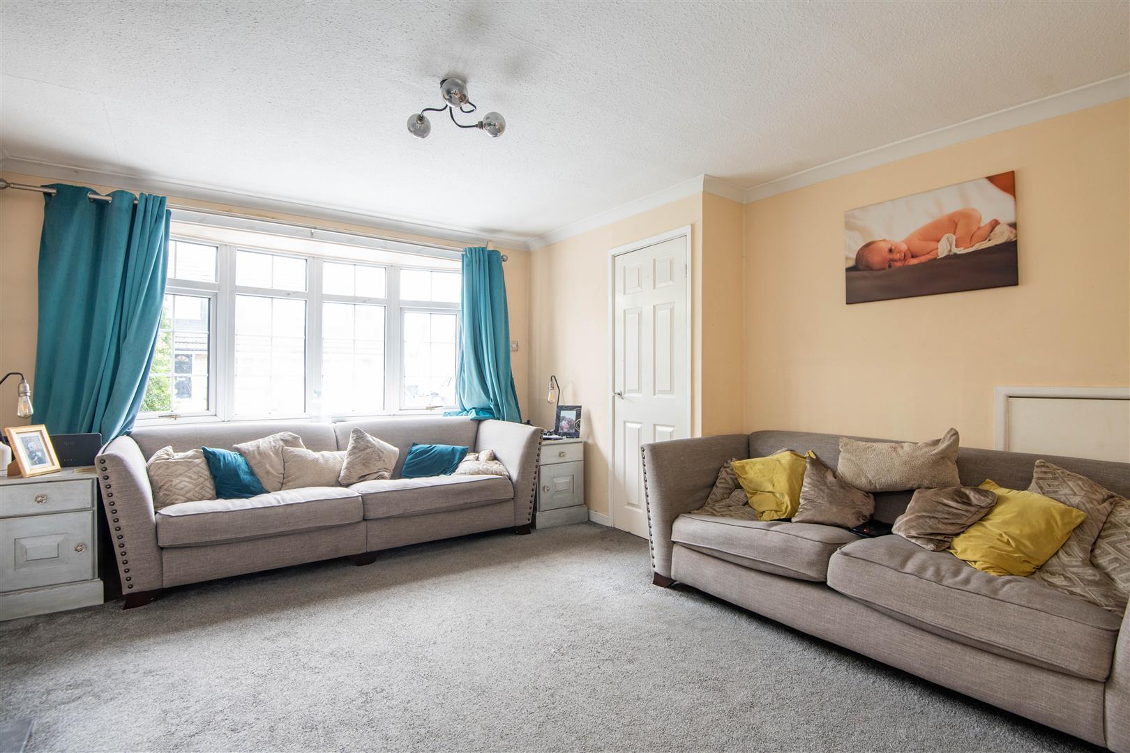 3 bed property in Larchwood Crescent, Leyland